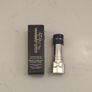 Dolce & Gabbana Matte Lipstick - Elegant Silver